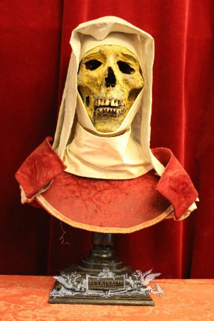 Nun's Head Reliquary
